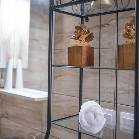 Chara's Luxury * Kalambaka