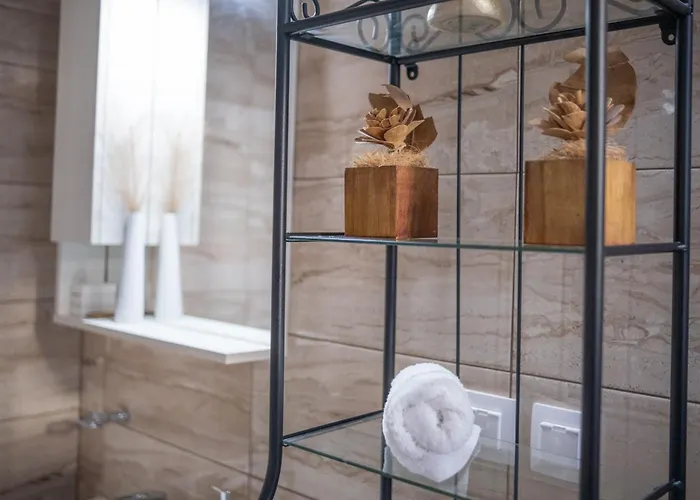 Chara's Luxury * Калампака